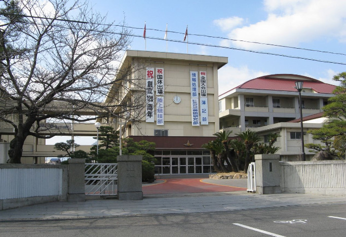 尾道商業高校